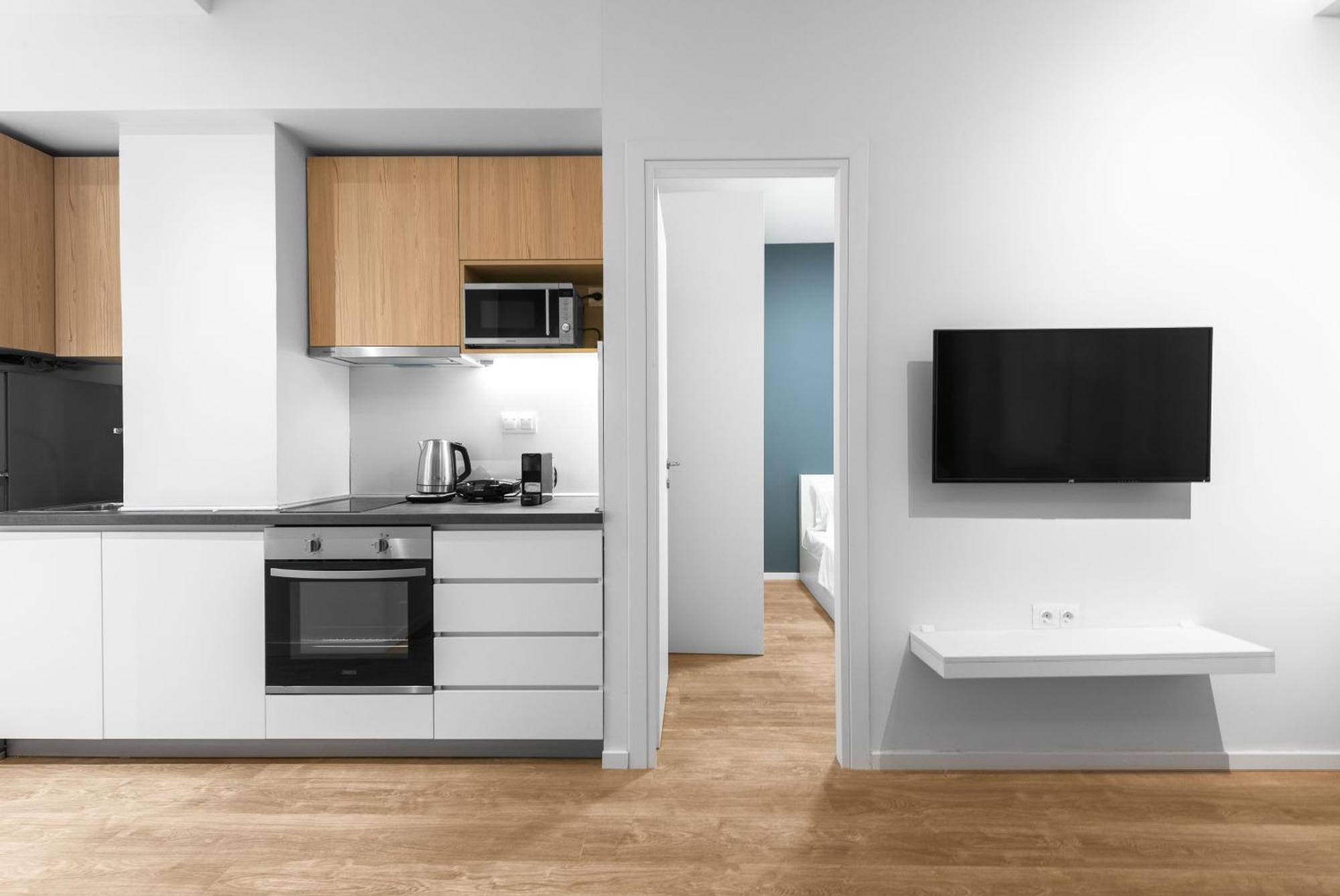 Denizen Penthouse, Nilie Hospitality Mgmt